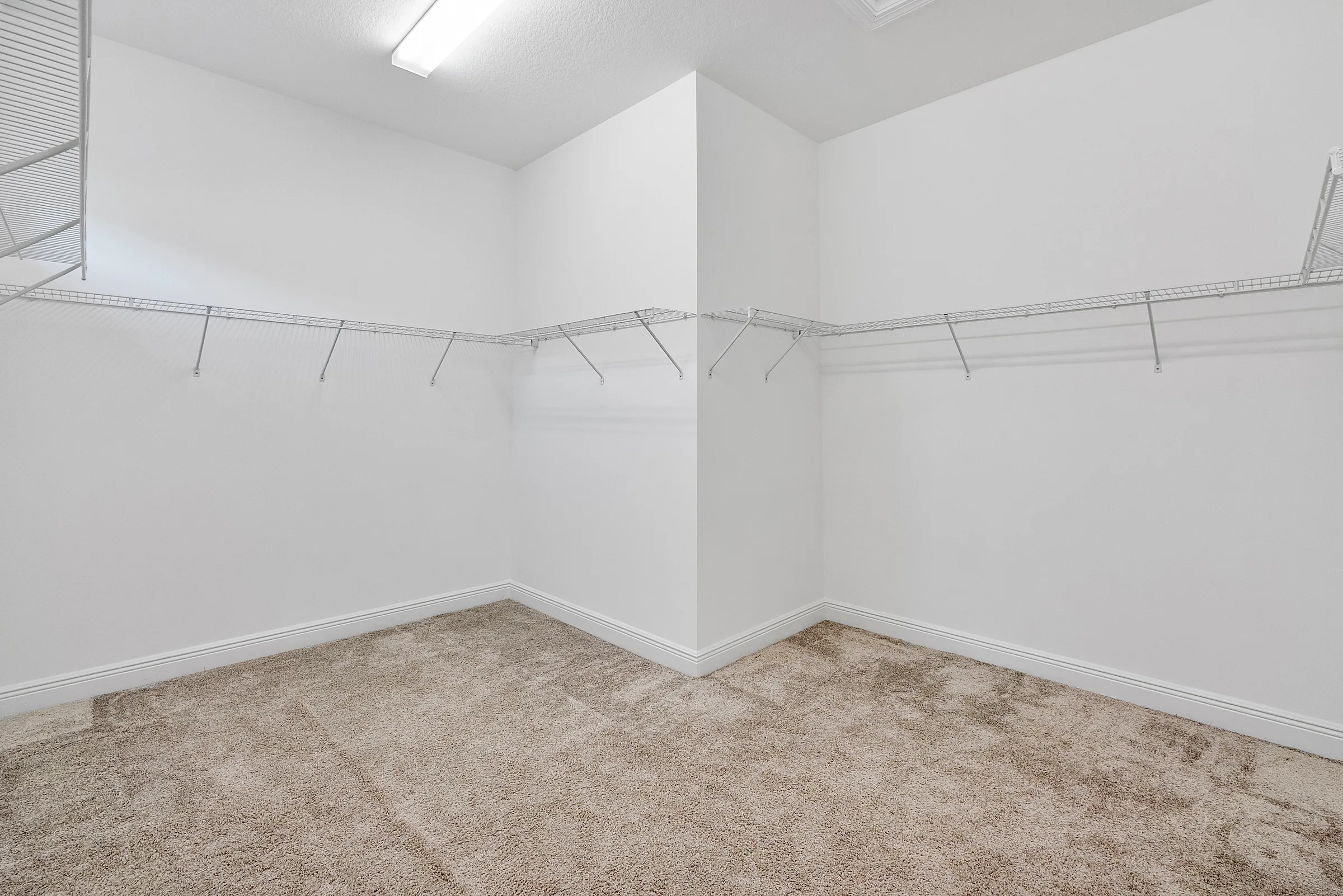 Empty home — 8685 Parkland Bay Dr
